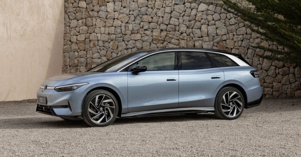 Volkswagen ID 7 Tourer Revealed