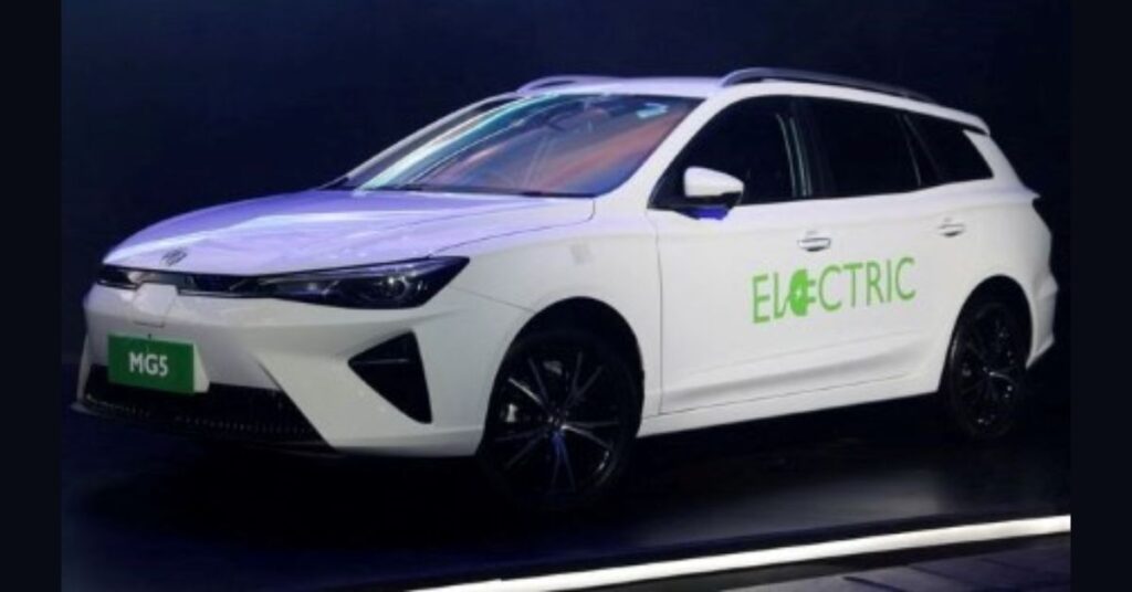 India EV Sales Nearly Double in 2023, to Rise 66% in 2024