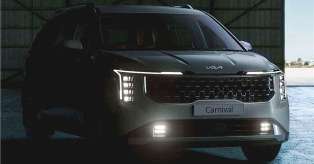 New Kia Carnival Teased Ahead of October 3 Launch in India