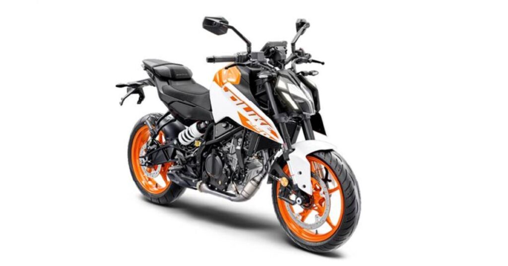 KTM 250 Duke with TFT display launched at Rs 2.41 lakh