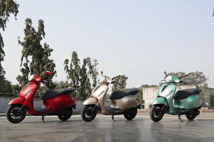 Bajaj Chetak Leads Electric Scooter Sales in February 2025