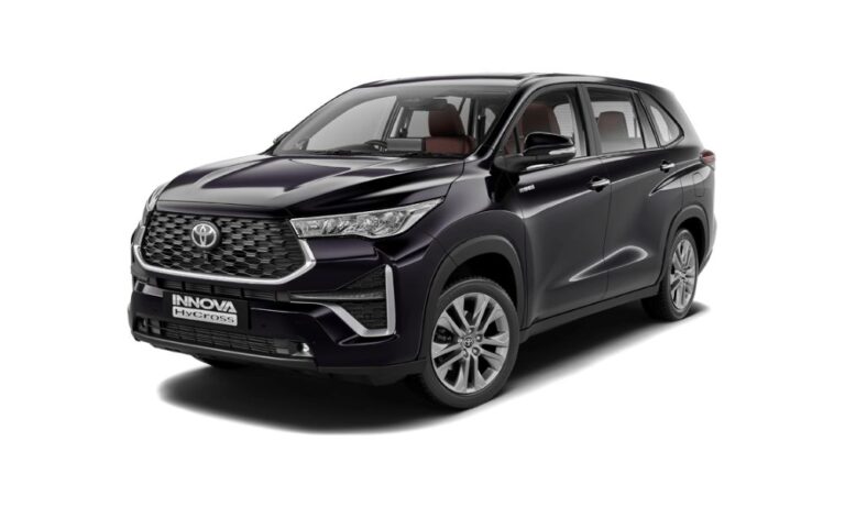 Toyota Innova Hycross Drive Review