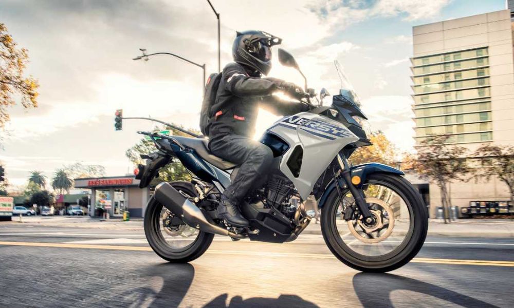 Kawasaki Versys-X 300 vs Rivals