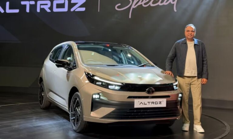 Tata Altroz Facelift Launched
