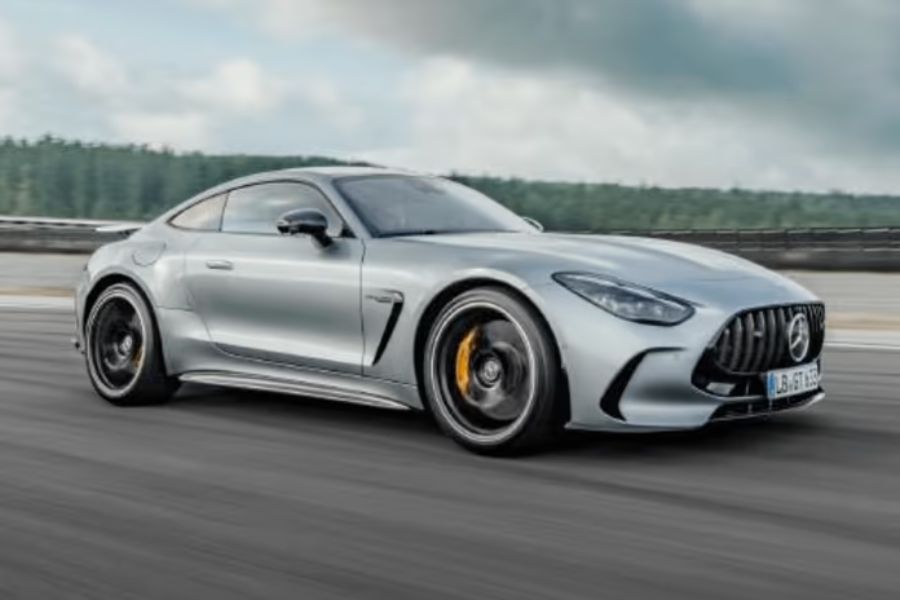 2025 Mercedes-AMG GT 63 and GT 63 Pro
