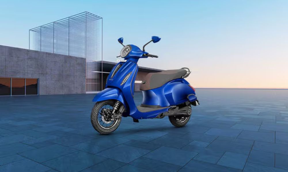 Bajaj Chetak 3001 vs Rivals