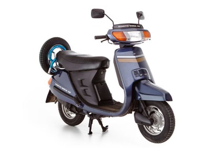 Kinetic Honda DX Returns as Electric Scooter, Spotted Testing Ahead of Launch