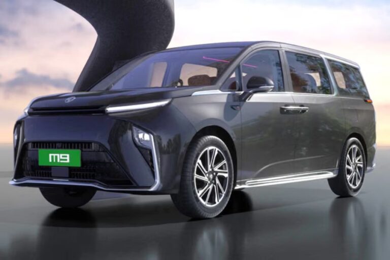 MG M9 Electric MPV Launched
