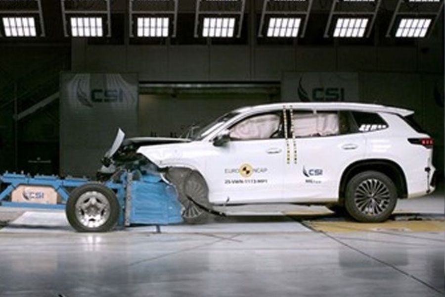 No 5-Star Euro NCAP Rating Without Physical Buttons