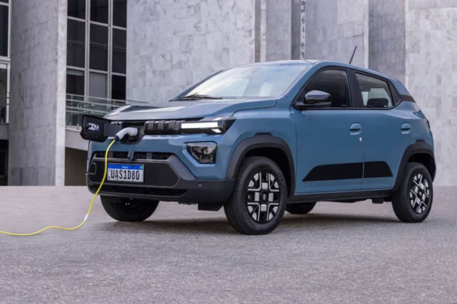 Renault Kwid E-Tech Facelift Revealed