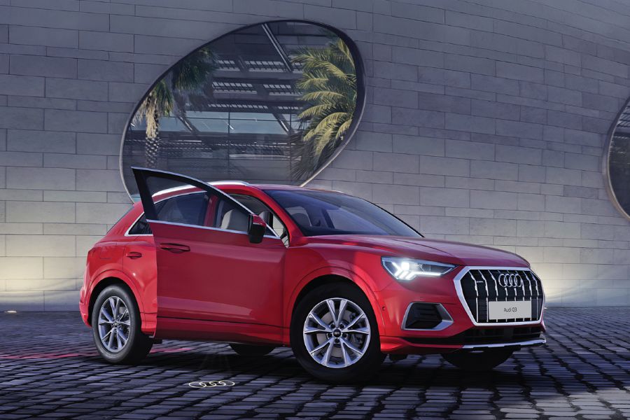 Audi India launches Audi Q3 & Q5 Signature Line