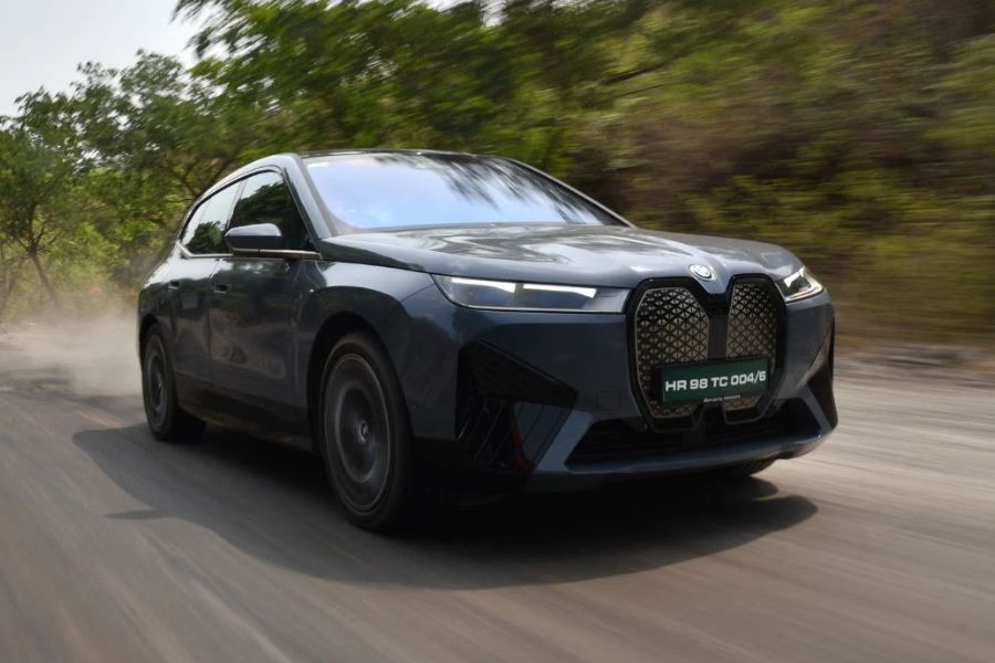 Supreme Court Suggests Step-by-Step Ban on Luxury ICE Cars Amid Rising Pollution