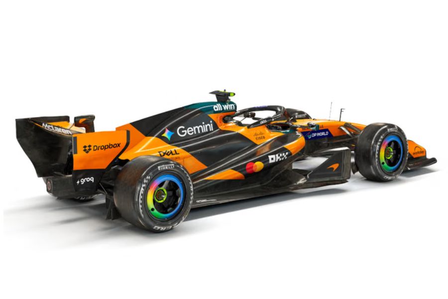 McLaren Unveils MCL40 for 2026