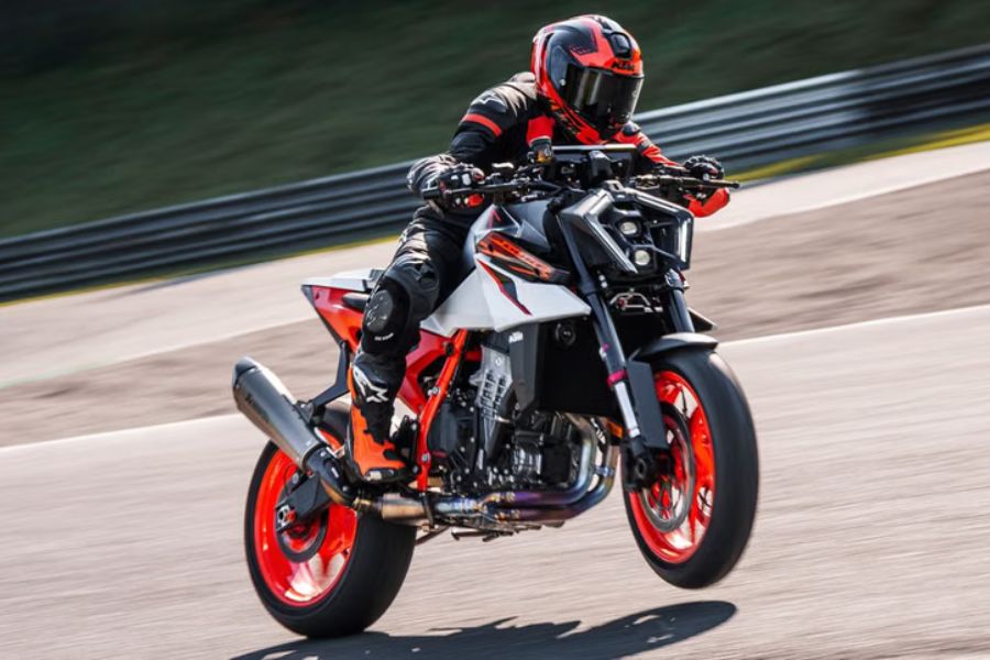 KTM Introduces 4-Year Standard Warranty
