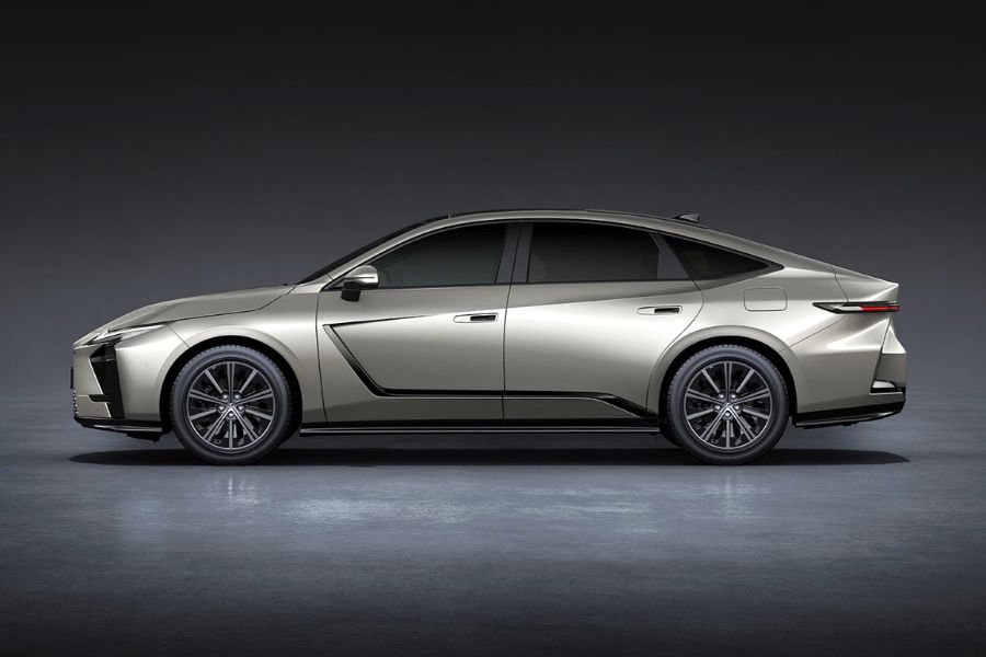 New Lexus ES India Launch on March 20